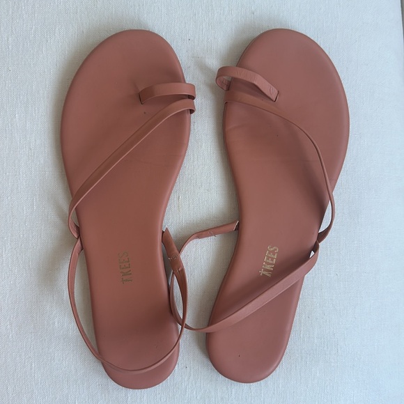 NWOT TKEES LC Flat Strappy Sandal in Sienna Size 40/US 9 - Picture 2 of 3